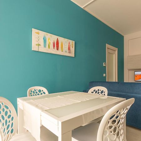 Case Vacanze Blue Bay Resort Roseto Degli Abruzzi Exterior foto