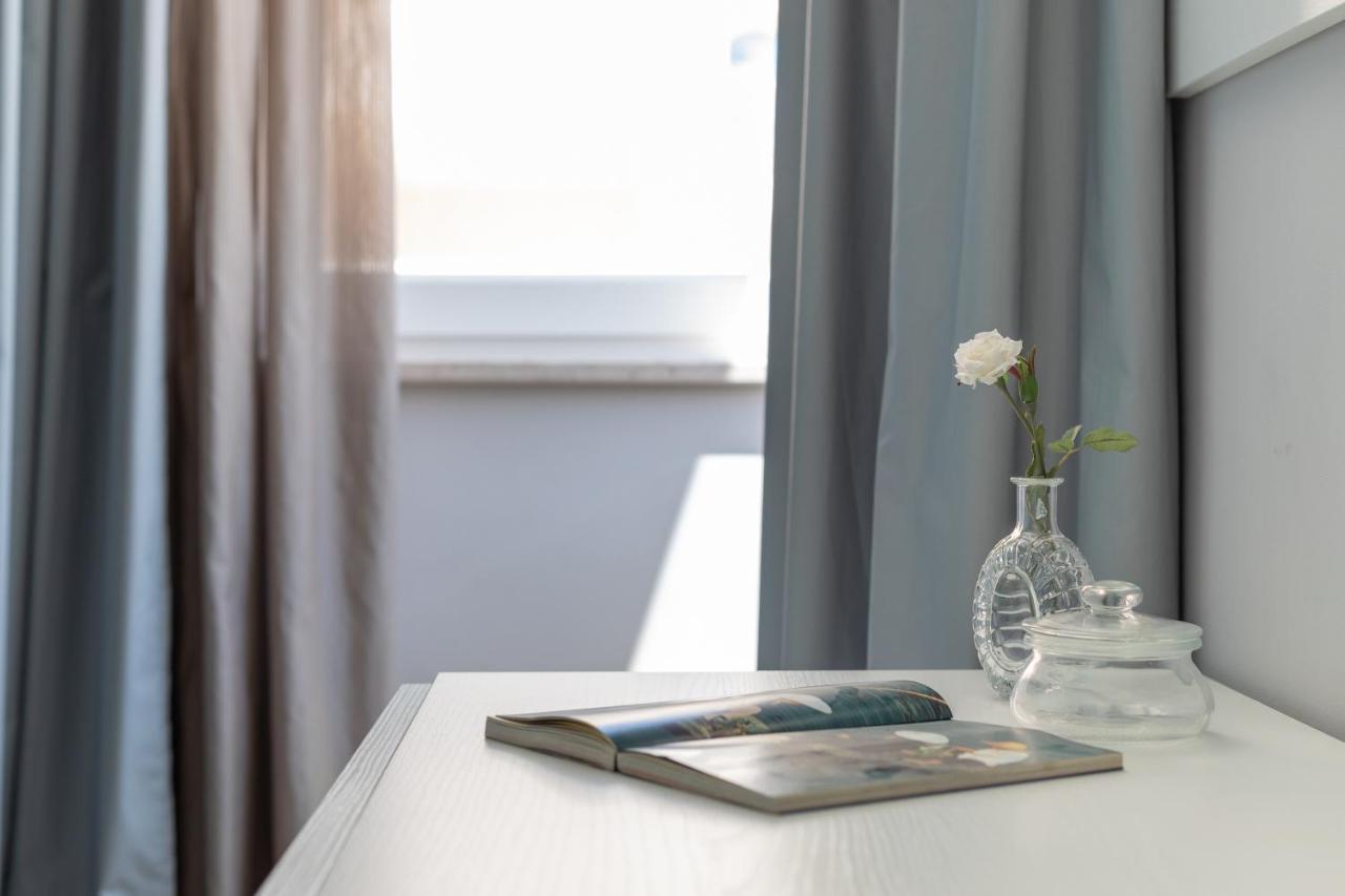 Case Vacanze Blue Bay Resort Roseto Degli Abruzzi Exterior foto